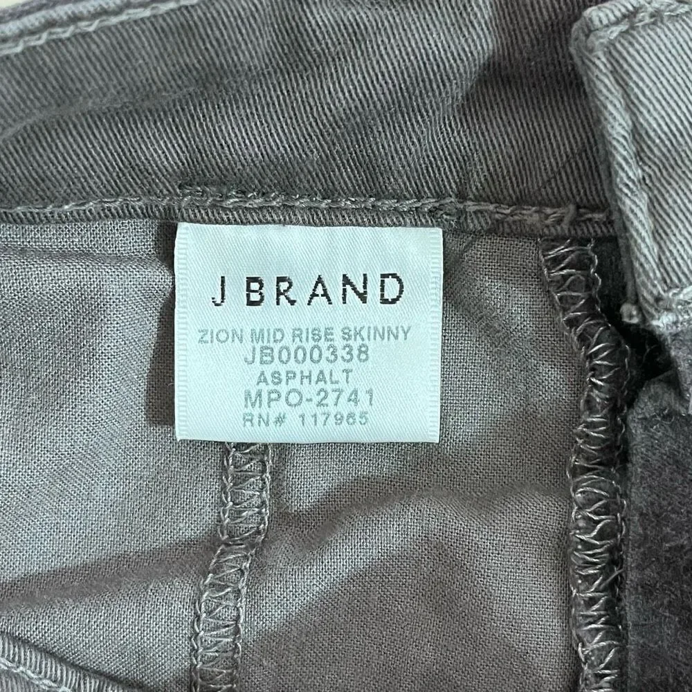 J. Brand Zion Velvet Crop Skinny Jeans in Asphalt Size 26